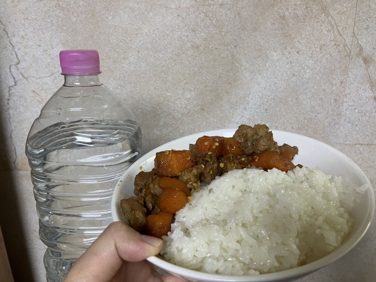  가정용생수배달 크리스탈샘물먹는샘물 생수주문