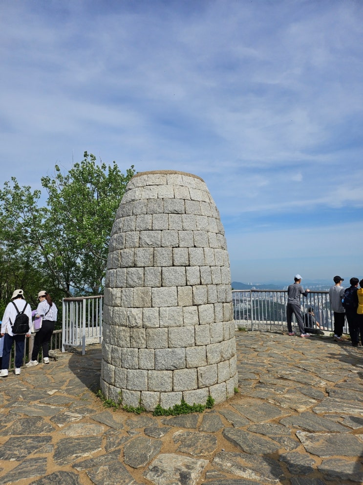  서울 안산, 안산 등산코스 추천, 무악동 봉수대와 산책하기 좋은 연희숲속쉼터!