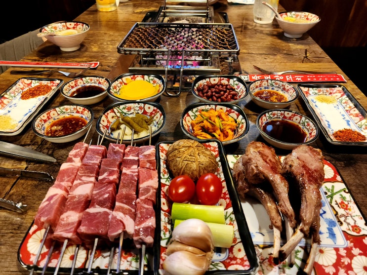  단체 회식하기 좋은 살살 녹는 양갈비 맛집 포항 죽도양꼬치 양덕 본점