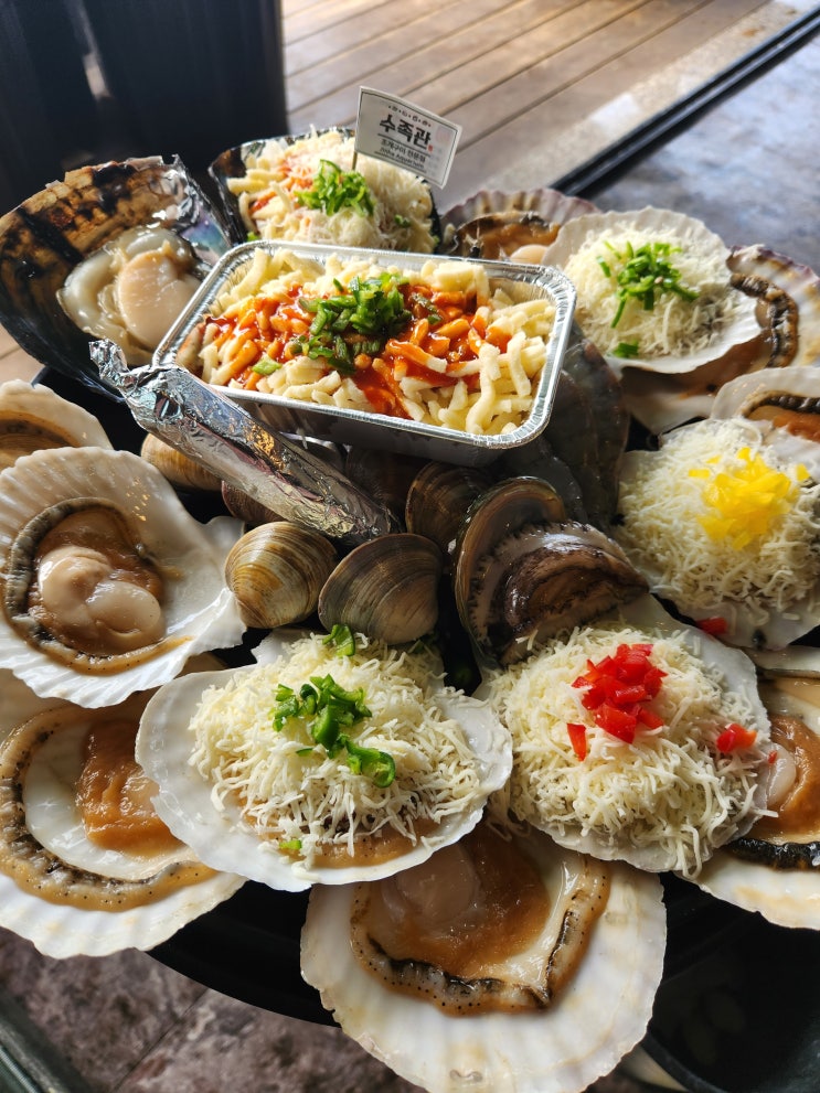  울산 진하 조개구이 맛집, 수족관