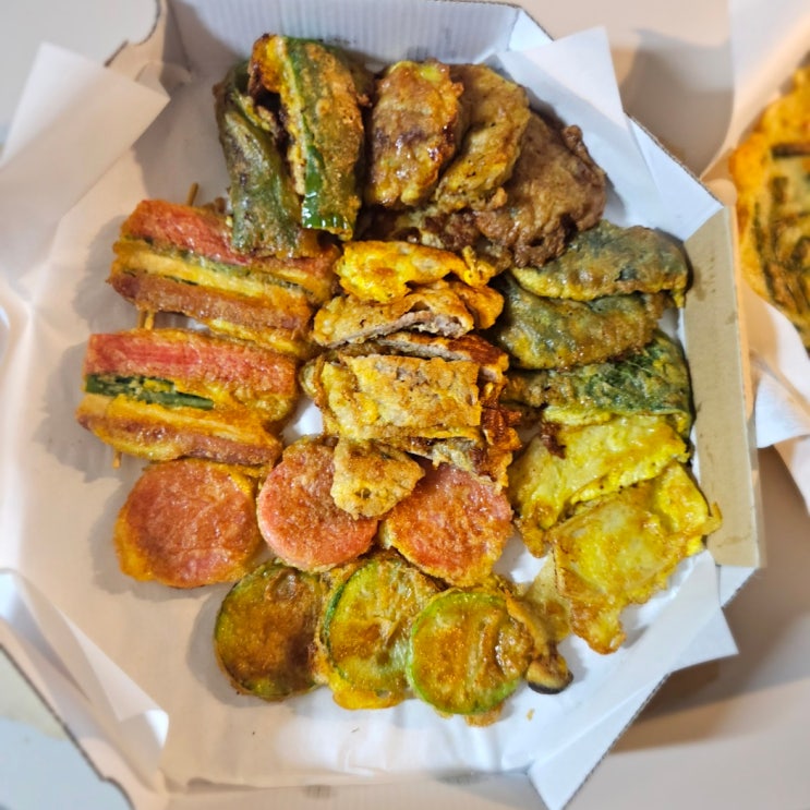  먹골역/중화동 :: 분식집 겸 전 맛집 장미제일시장에 위치한 '퓨전장미전집' / 내돈내산