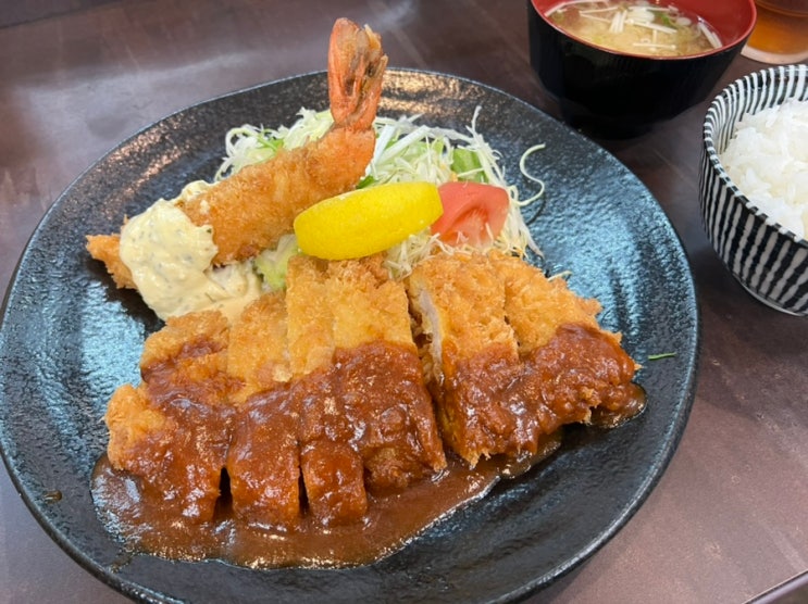  오사카 현지인이 추천하는 쿠로몬시장 일본 가정식 돈카츠 맛집 킷초