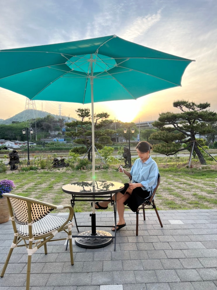  김해 갤러리카페 신라갤러리 & 신라가든