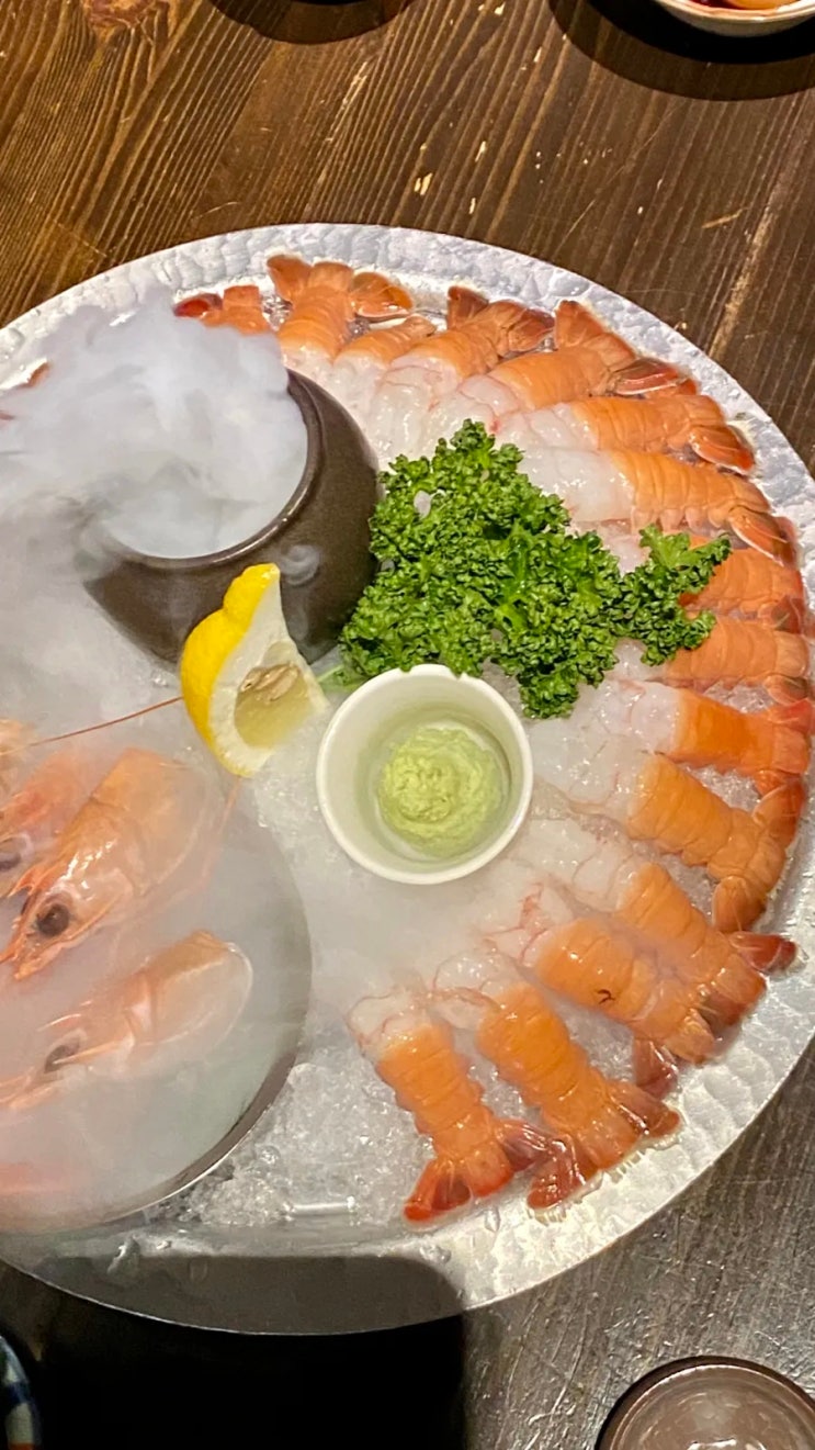  서울 종로의 숨겨진 맛집, 토리고야 본점: 딱새우 회부터 사케까지, 일본 이자카야의 진수를 맛보다