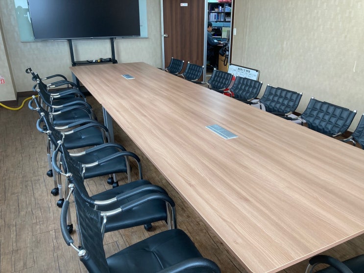  Conference Table _ 회의용 테이블 _ 15인 _AC _ 배선 홀더