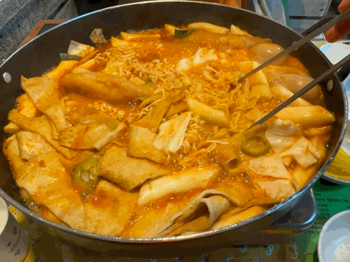  양재 작은공간 | 감칠맛이 상당해서 멈출 수 없이 먹게 되는 즉석떡볶이
