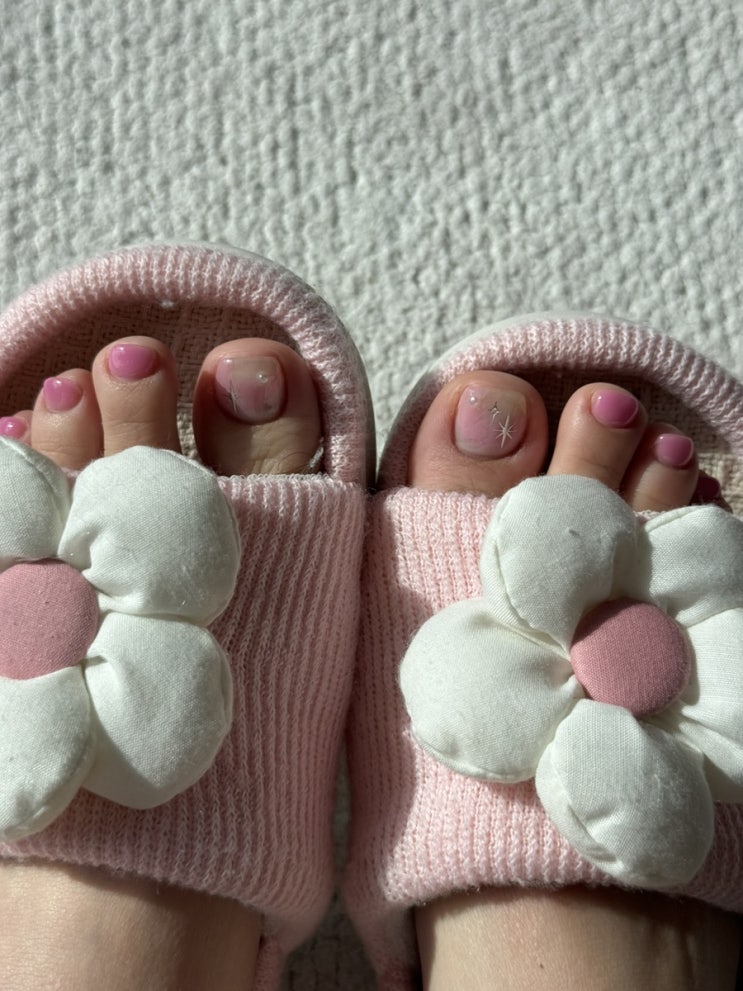  용인 강남대 네일 보니타네일 봄맞이 패디 이달의 아트