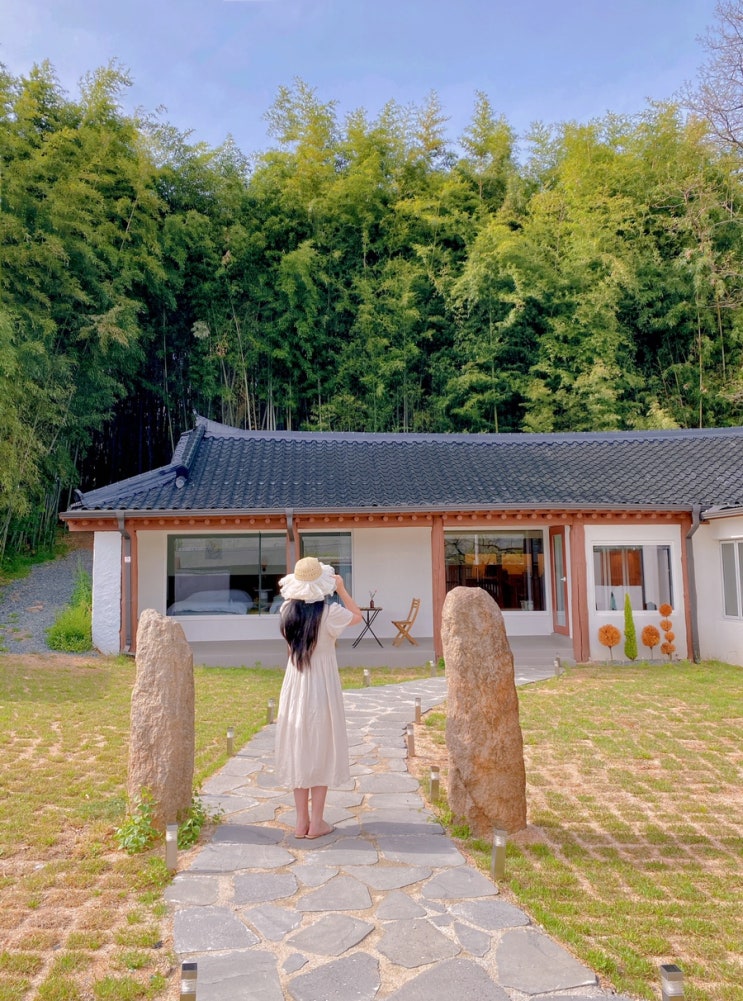 <b>경북</b> 청도 펜션 한옥 독채 : 무릉도원 감성숙소 "<b>고립</b>낙원"