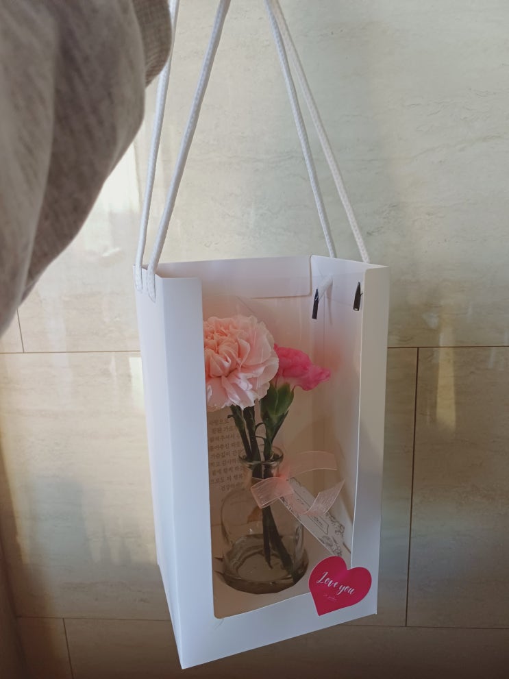 어버이날 카네이션 선물 드로잉엣가든 롯데백화점 대구점 어버이날 카네이션 선물 드로잉엣가든 롯데백화점 대구점