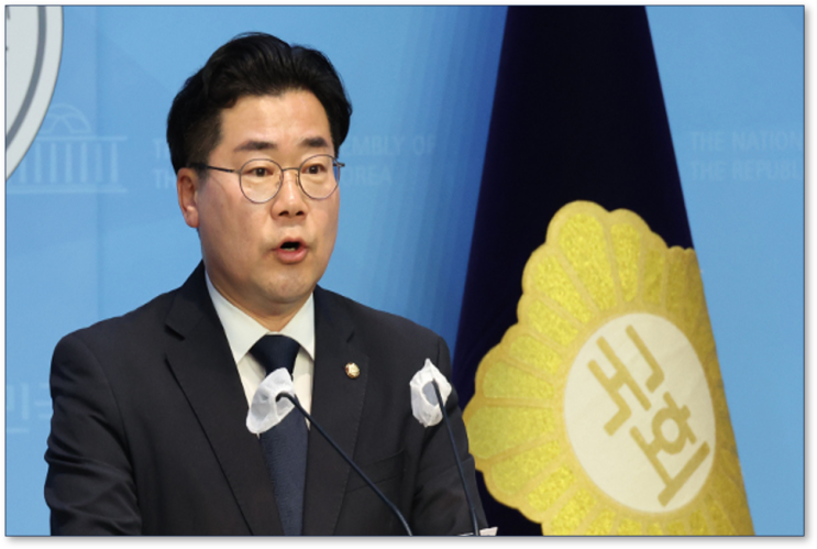 민주당 원내대표 단독 입후보한 <b>박찬대</b> 의원...22대 시작하면... 
