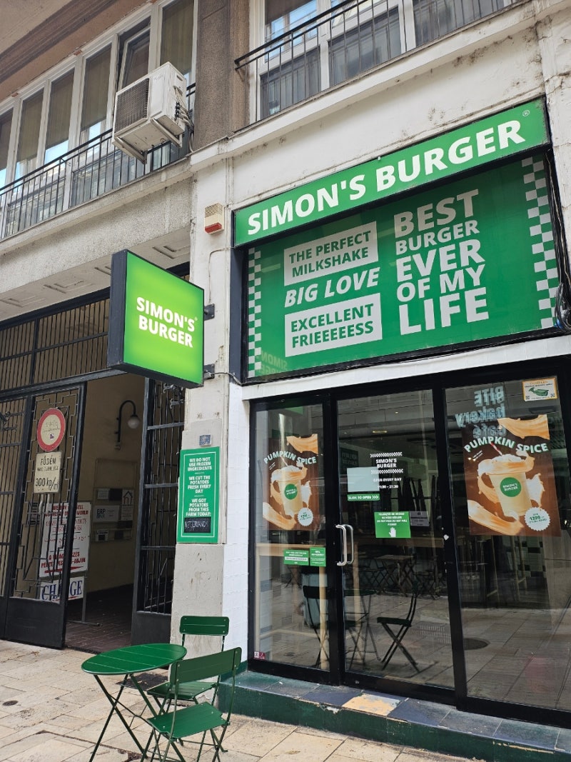 부다페스트 데악역 근처 유인 짐보관소(캐리어 보관소) 추천! 공항버스 타기 전 짐 보관하기 좋은 곳 : 네이버 블로그