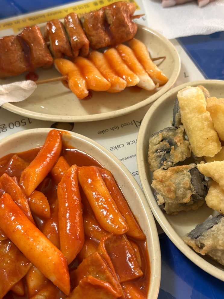  [안국역 맛집] 풍년 쌀 농산 : 곧 줄서서 먹을 (쌀 떡볶이/떡꼬치/어묵튀김꼬치/순대/튀김)