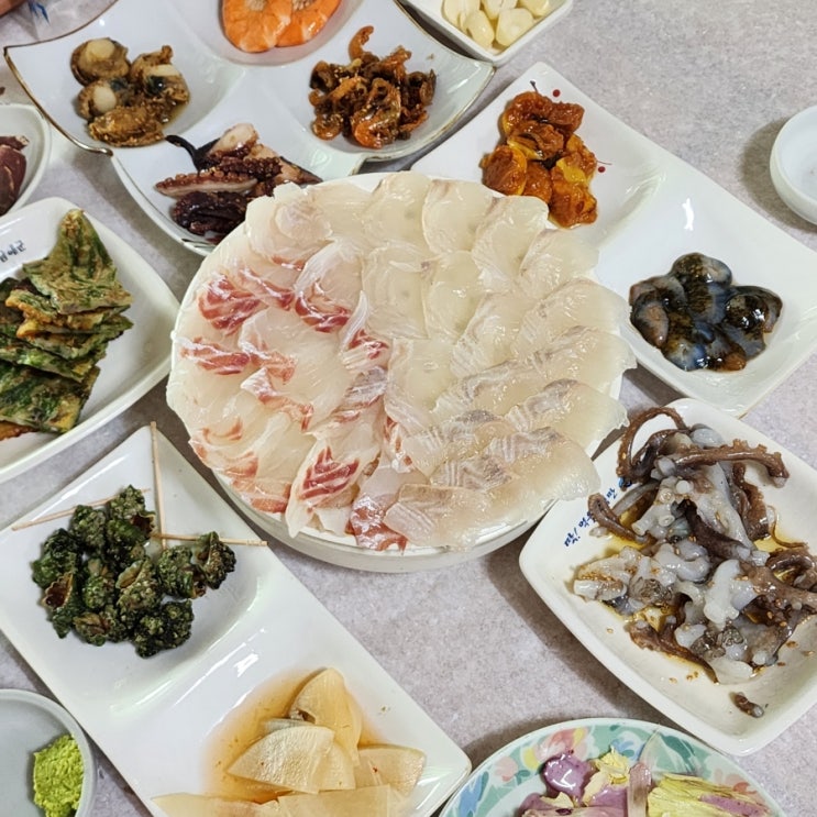  남해 상주은모래비치 맛집 상주바다횟집 활어회