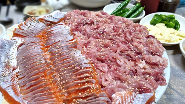  거창 횟집 송어회 향어회 제철 별미죠