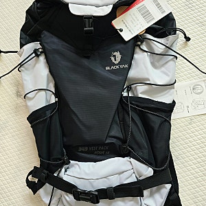 블랙야크 343 베스트팩 노바18L LG 2BYKSX4902WH 리뷰와 20L이하 등산가방스팩비교리뷰