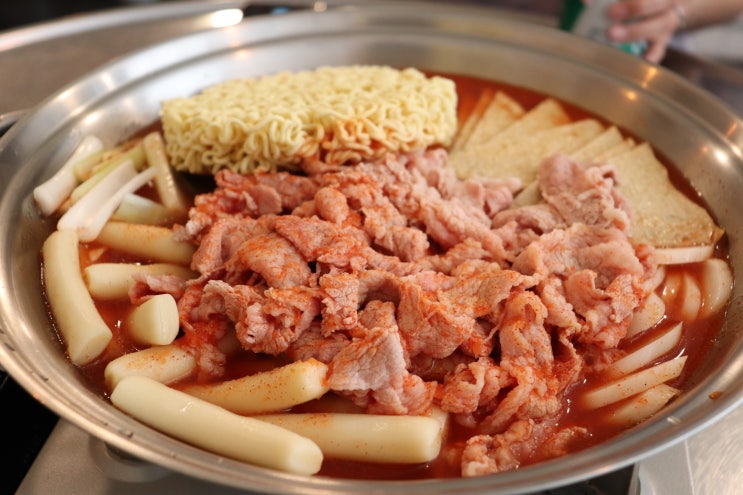  부평시장역맛집  스마일즉석떡볶이 소고기 듬뿍 대박!
