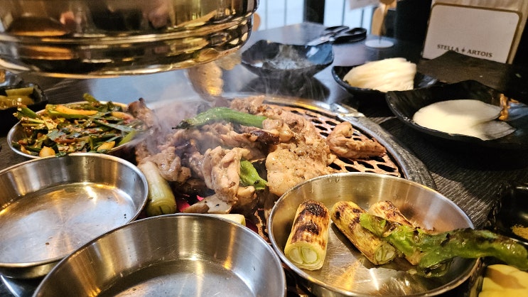  [신사역/가로수길 맛집] 닭목살이 맛있는 신사역 맛집 꼬끄더그릴