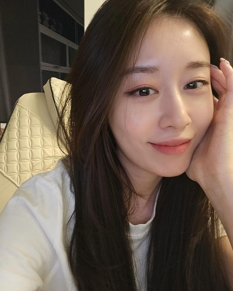 '31세' 티아라 출신 지연, 기억력 감퇴에 좌절..."지은아 미안해" 아이유에 급사과 '31세' 티아라 출신 지연, 기억력 감퇴에 좌절..."지은아 미안해" 아이유에 급사과