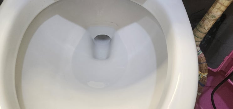  변기 봉수파괴(변기 물빠짐)의 원인과 해결 방법