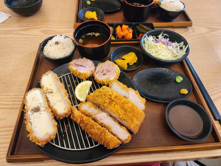  안산거리극 축제 외식으로 삼백돈돈가츠 안산고잔점