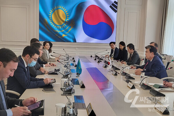 충남도, 카자흐스탄 <b>지방정부</b>와 <b>교류</b>·<b>협력</b> '물꼬'