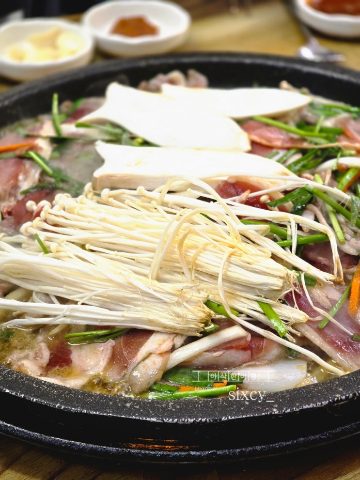  광주 증심사 맛집 오리궁뎅이 가족모임 식당