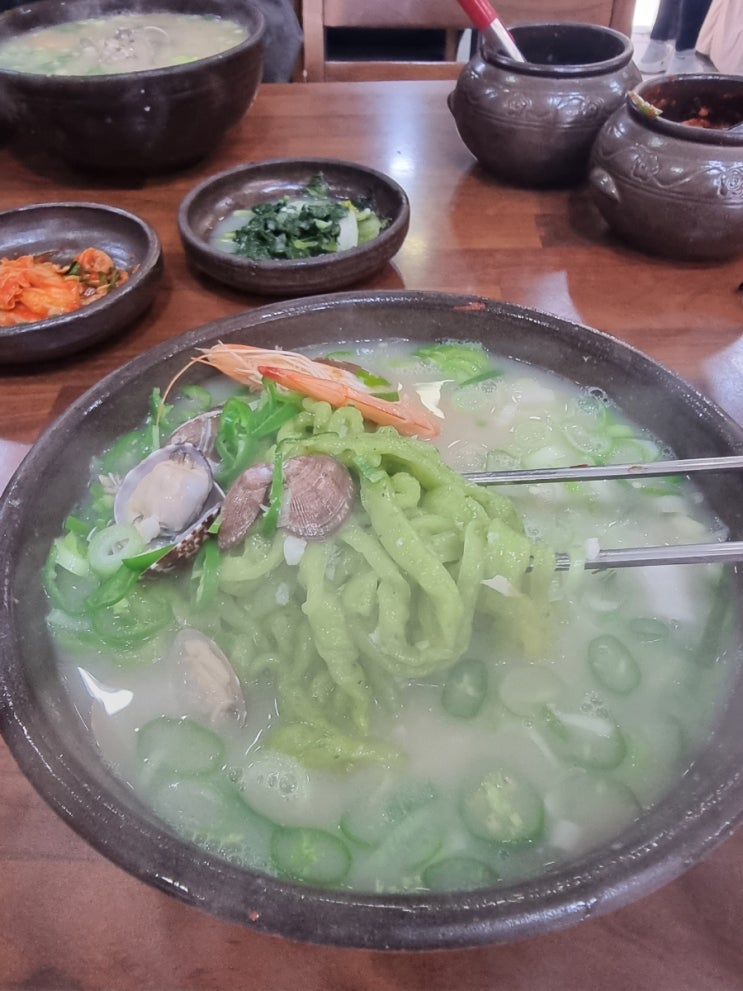 까치산시장 맛집 토속촌 칼국수