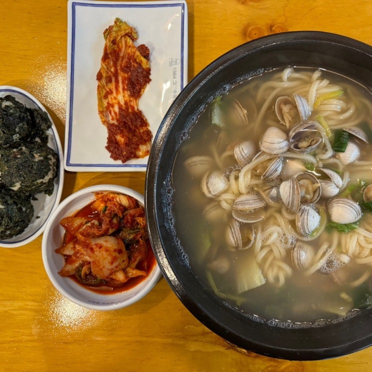  수원 성균관대역 칼국수 맛집 1984그수육집칼국수