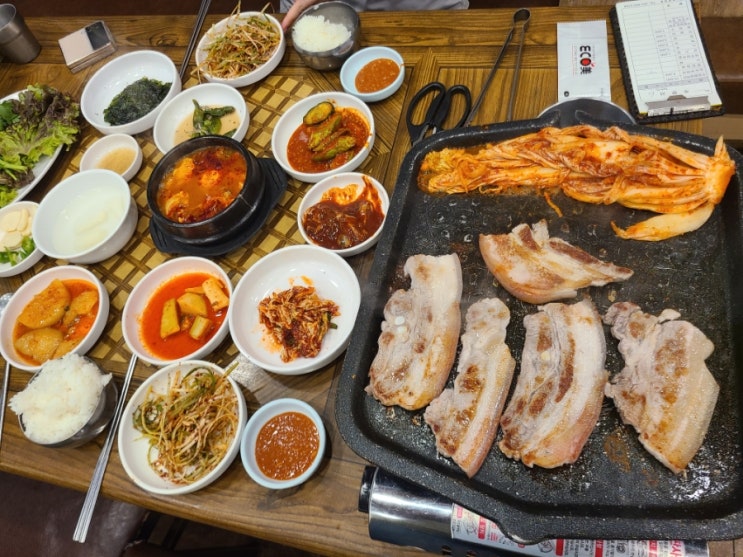  충남 천안 두정동 맛집 고바우순두부쌈장 천안 본점