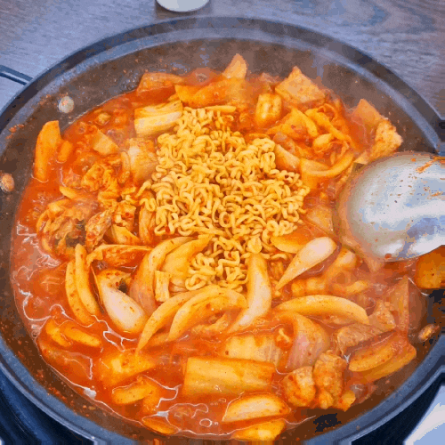  가성비 좋은 전가네 통돼지볶음: 부산 남천 밥집 맛집(feat. 내돈내산 후기)