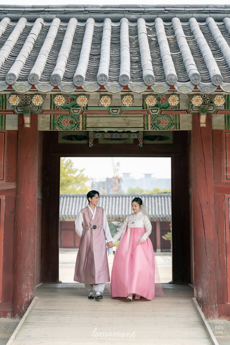  [W] [창경궁] 몇 십 년이 지나도 촌스럽지 않은 한복 데이트 스냅_르모망 포토그라피