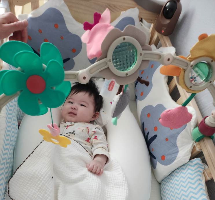 백일 아기 장난감 유모차 모빌 추천 - 타이니러브 써니 스트롤 프린세스 테일즈 모빌