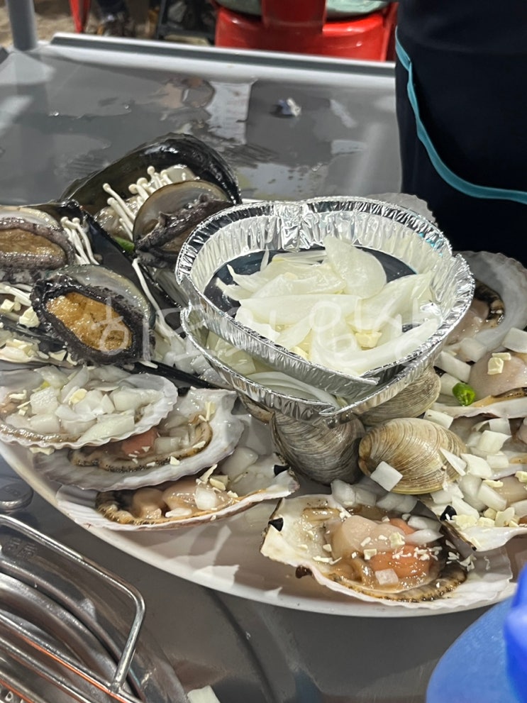  부산에서 먹는 조개구이는 '부산 수민이네 조개구이'