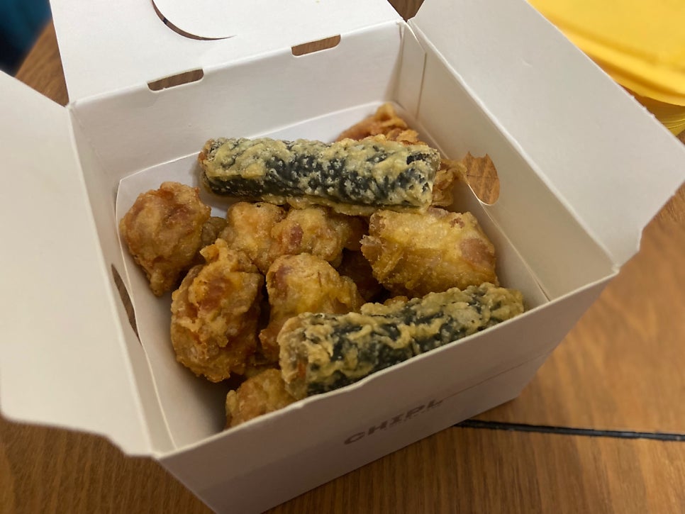 치킨플러스 안산와동점 사진 6