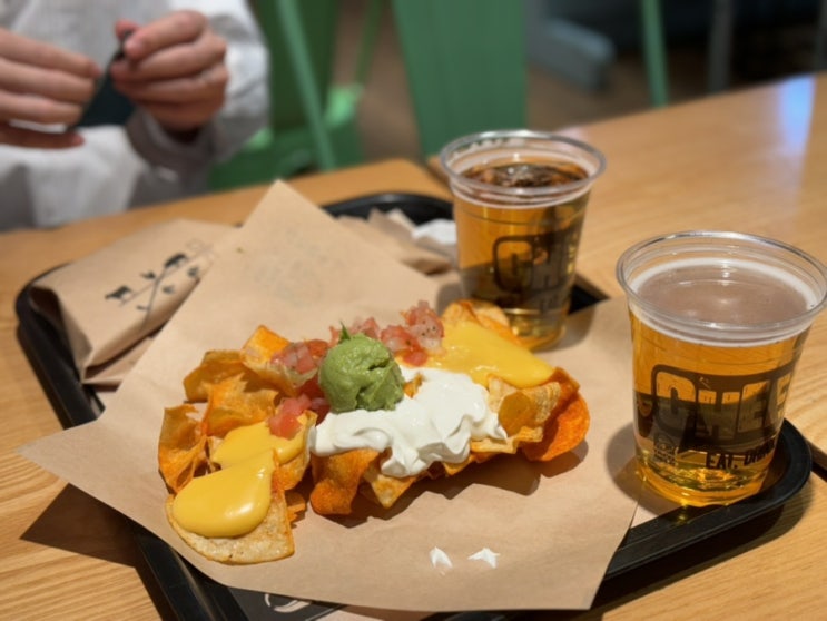  인천공항 1여객터미널 출국장 가성비 맛집 타코벨 푸드엠파이어