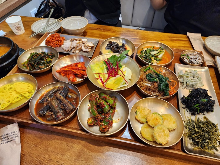  어버이날에 안산 한정식 맛집 들밥차반