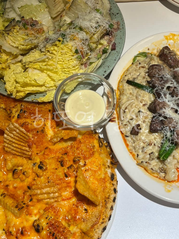  데이트하기 좋은 양식 맛집 '동명동 맛집 모트'