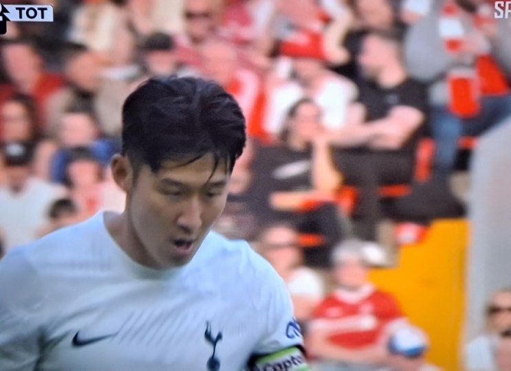 <b>손흥민</b> EPL 120호골 터졌다!... <b>대기록</b>에도 '4연패' <b>토트넘</b>... 