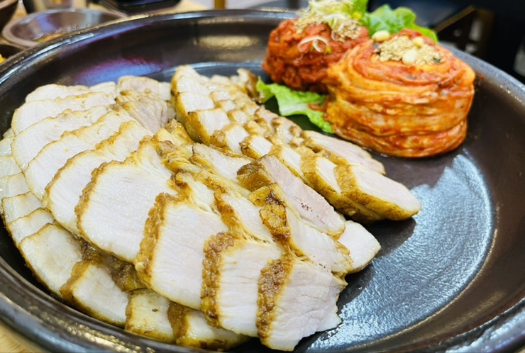  광주 동천동 보쌈 맛집 정광석 항아리보쌈 - 현지인 단골