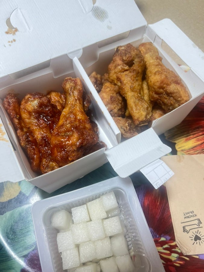교촌치킨 운암1호점 사진 4