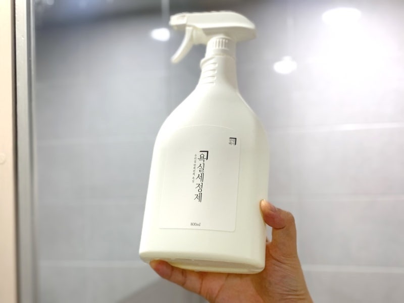 욕실거울청소 살림백서 거품분사 대용량 욕실세정제!