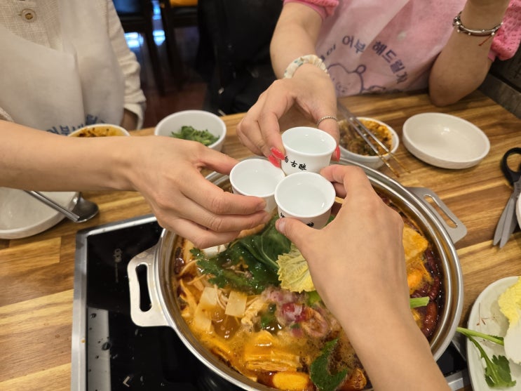  안산 본오동 먹자골목 '소백양훠궈 샤브샤브무한리필' (f. 훠궈 소스 꿀팁) 240425
