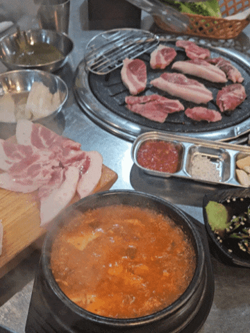  가장 맛있는 뒷고기 맛있게 먹는 법 알려줄게! [대전 탄방동]