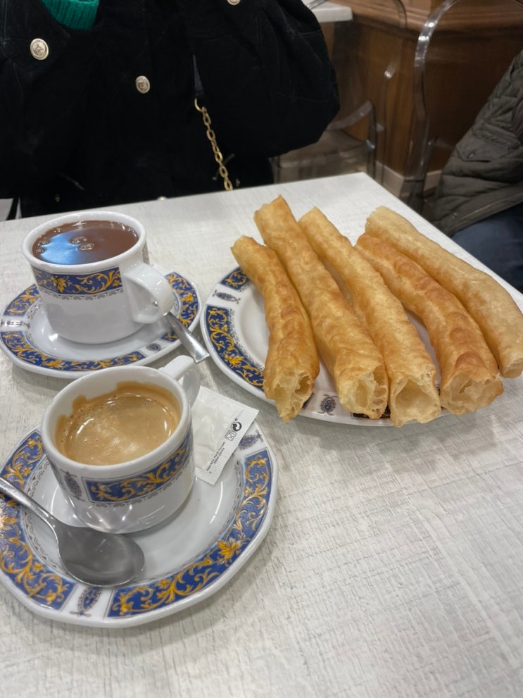  [Granada] 스페인 그라나다 맛집 추천 : llaollao, Don Croissant, Alhambra churreria, La tarta