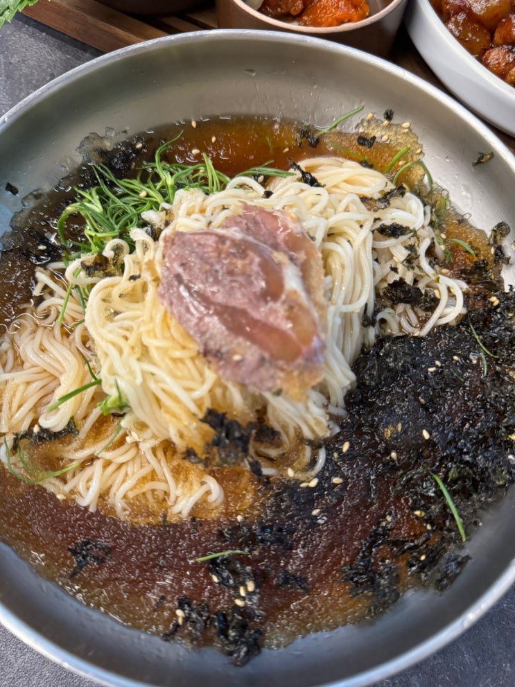  안산 고잔동 점심식사 가능한 밥집 겸 술집 목육탕