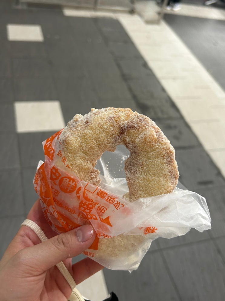  대만 타이베이, 카리 도넛과 융캉제 천진총좌빙(티엔진총좌빙) / 대만 길거리 음식, 대만식 토스트