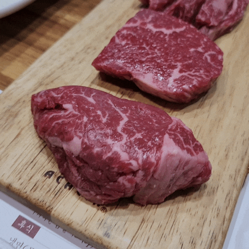  전주한우 맛집 [밥상위의한우 송천점] 육즙 가득한 한우 숙성 소고기 맛있는 고기집~ 송천동 단체 모임 고기집 추천!