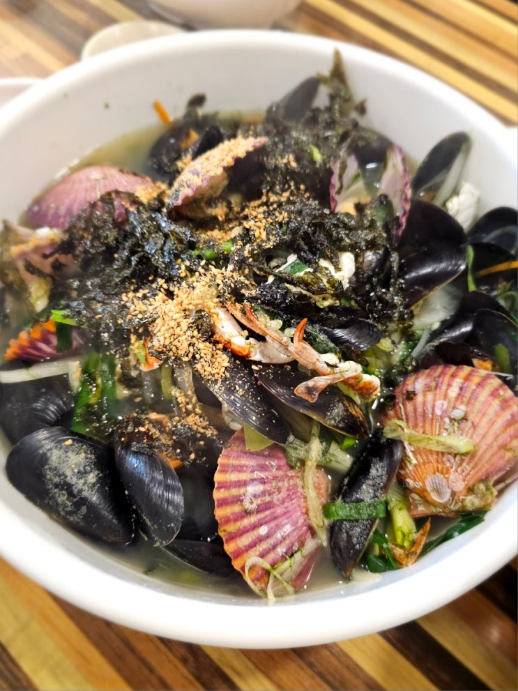  경주 감포 송대말등대 현지인 맛집 먹거리해물생칼국수 내돈내산