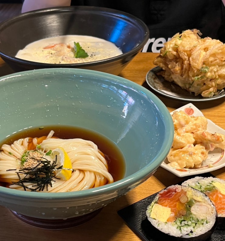  서울 연희동맛집 냉우동맛집 탱글하고 쫀득한 면발이 일품인 '우동카덴'