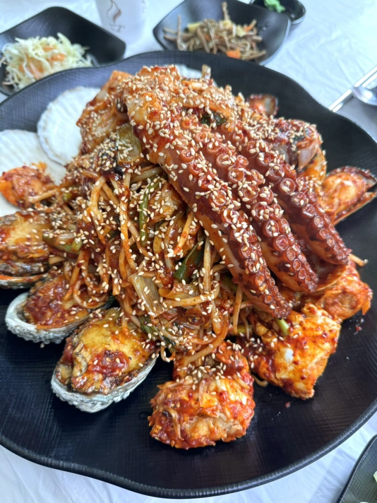  속초 교동 해물찜 맛집 못난이찜, 부드러운 문어전복해물찜 메뉴.주차